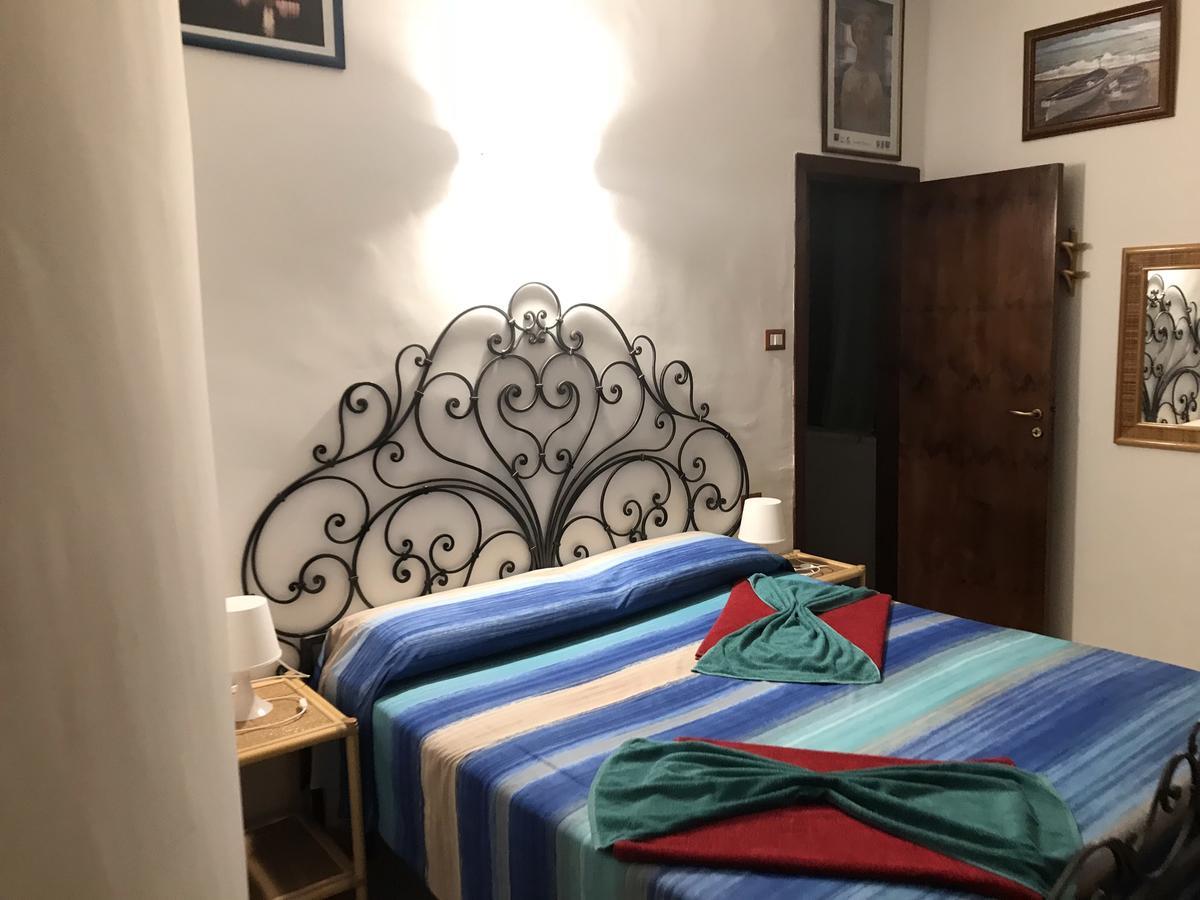Bed and Breakfast Casa Elvira à Isola di Capo Rizzuto Extérieur photo